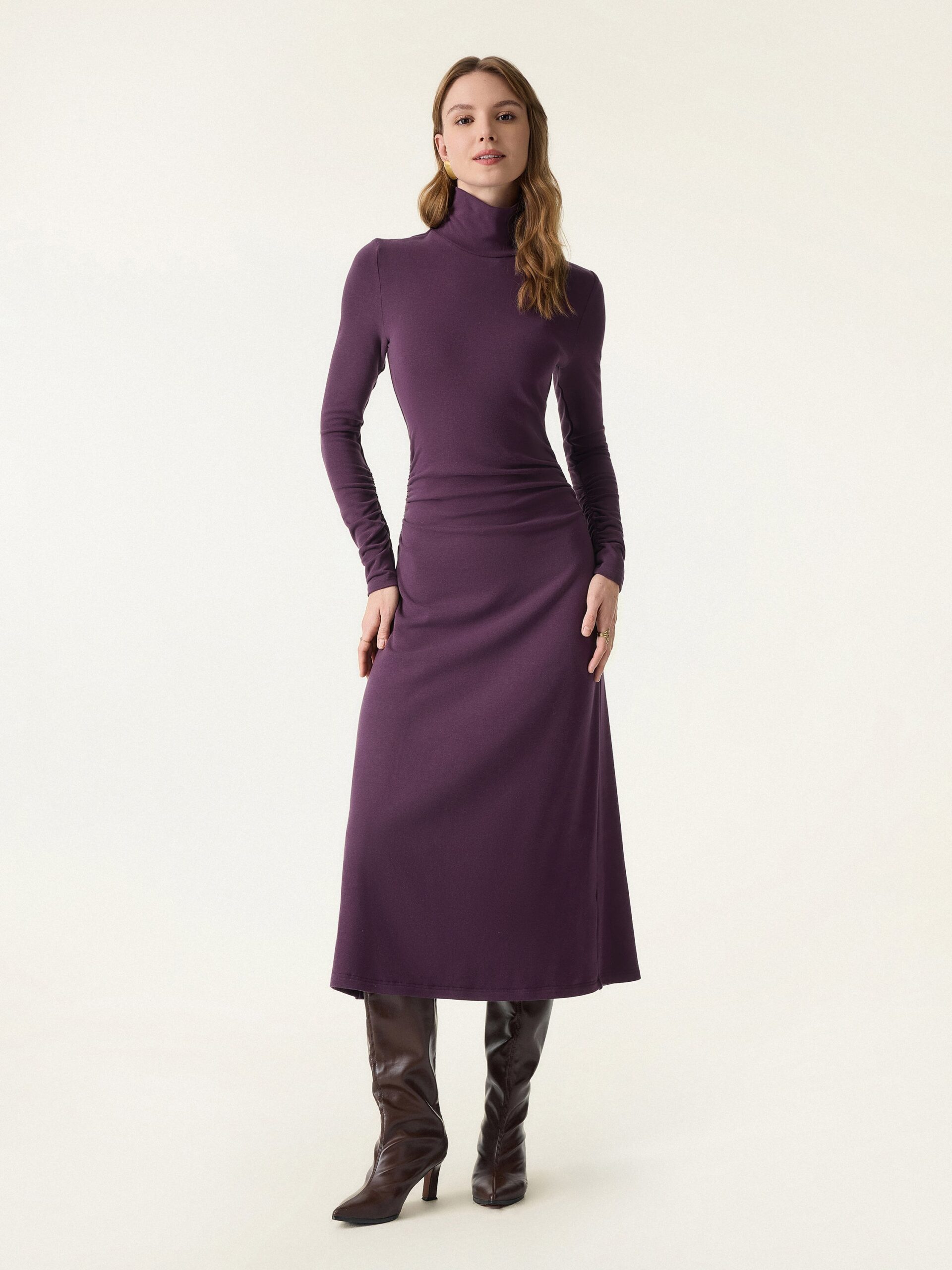 ProWarm Midikleid mit Rollkragen und gerafften Ärmeln - Image 4