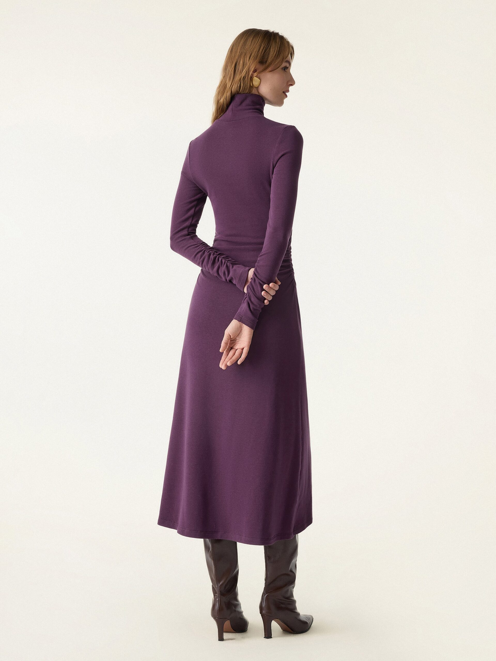 ProWarm Midikleid mit Rollkragen und gerafften Ärmeln - Image 8